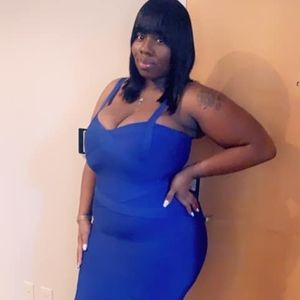 Meet your Posher, Yolanda